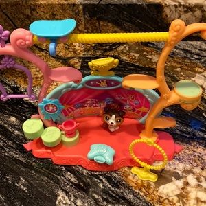 Littlest Pet Shop Tricks ‘n Talents Show